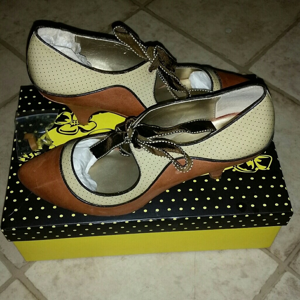 Shoes